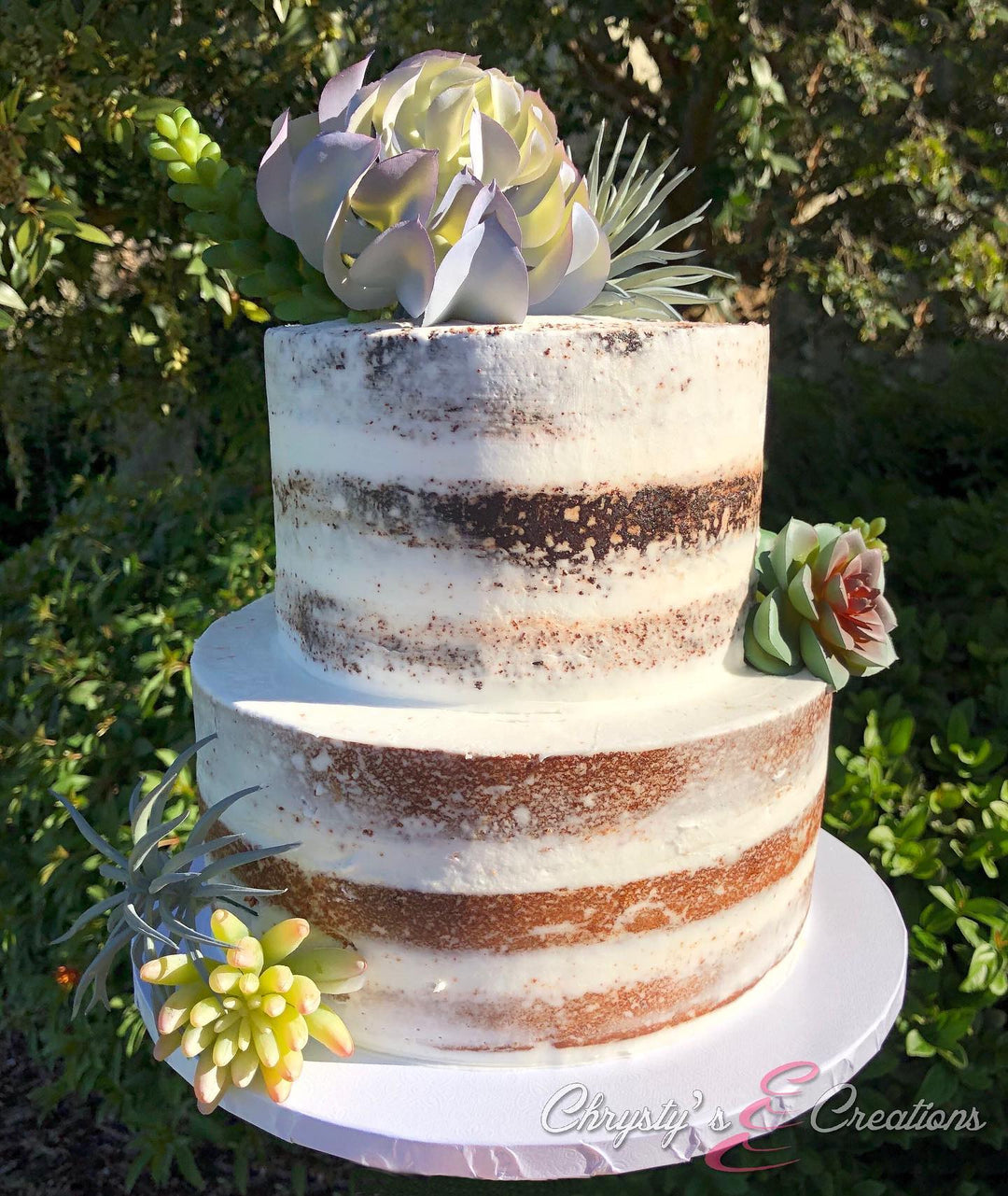 Three Tier Black and Gold Celebration Tier Cake – Tiffany's Bakery